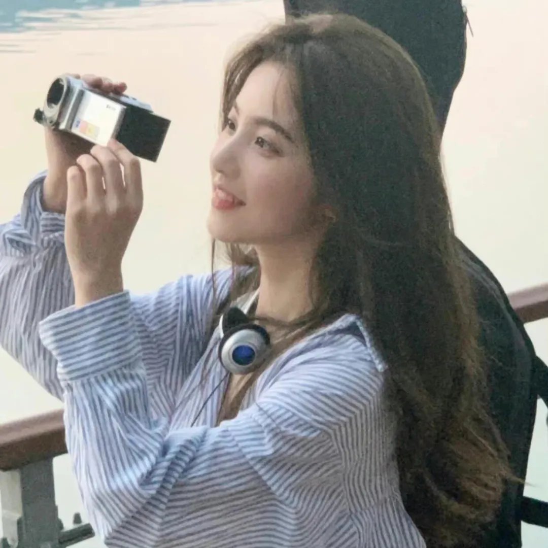 鞋子上的光