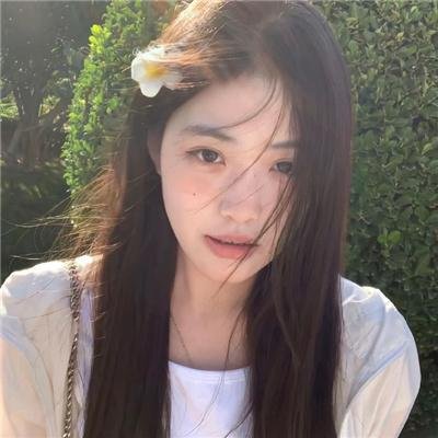 白色,红色与...
